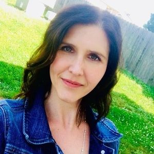 Meet your Posher, Lalah